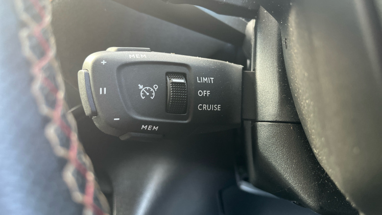 DS 3 Crossback 1.2 PureTech 130 Performance Line 5dr EAT8 Petrol 